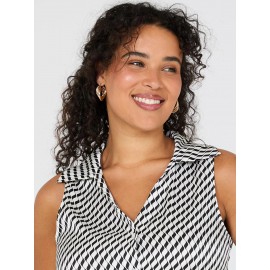 Print Sleeveless Satin Blouse