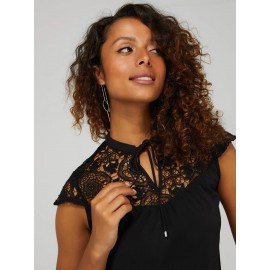 Crochet Cap Sleeve Top With Front Keyhole